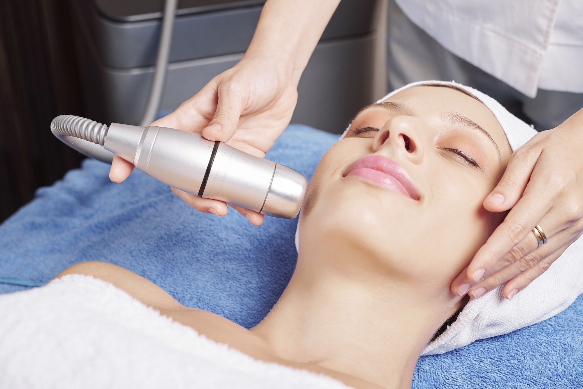 Removing dark spots at spa salon